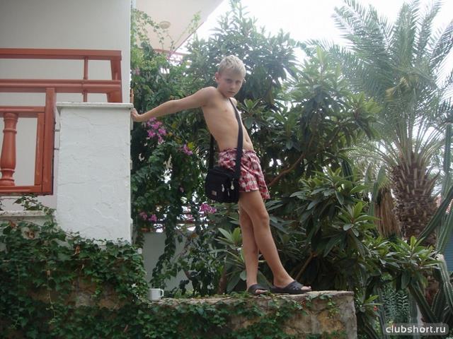 5547_boys-in-shorts-ru_449.jpg
